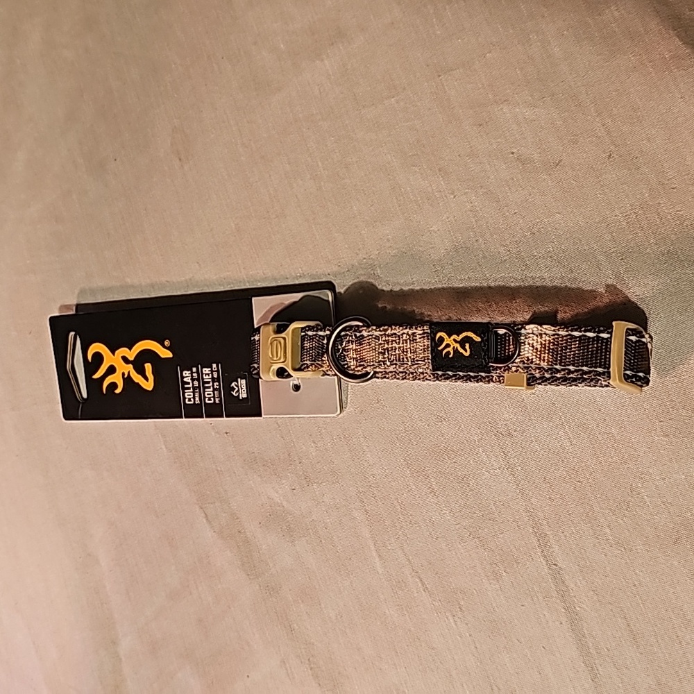 Realtree small dog collar nwt